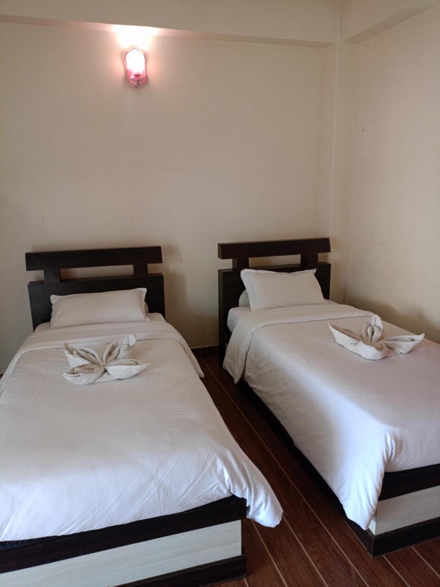Pokhara Metro Eco Hotel Εξωτερικό φωτογραφία