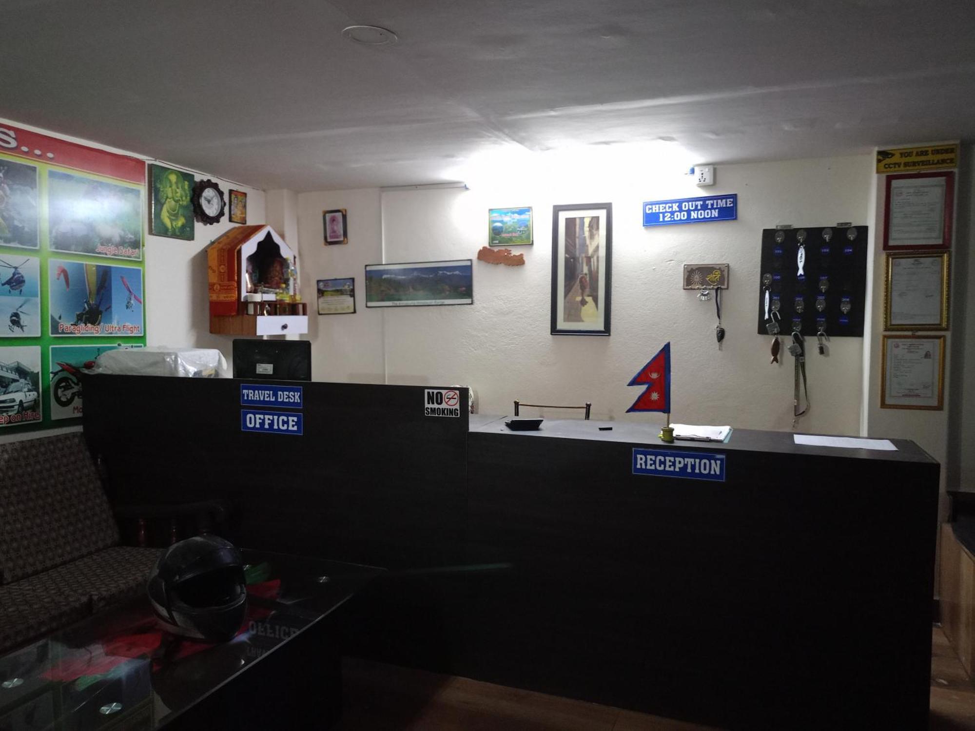Pokhara Metro Eco Hotel Εξωτερικό φωτογραφία