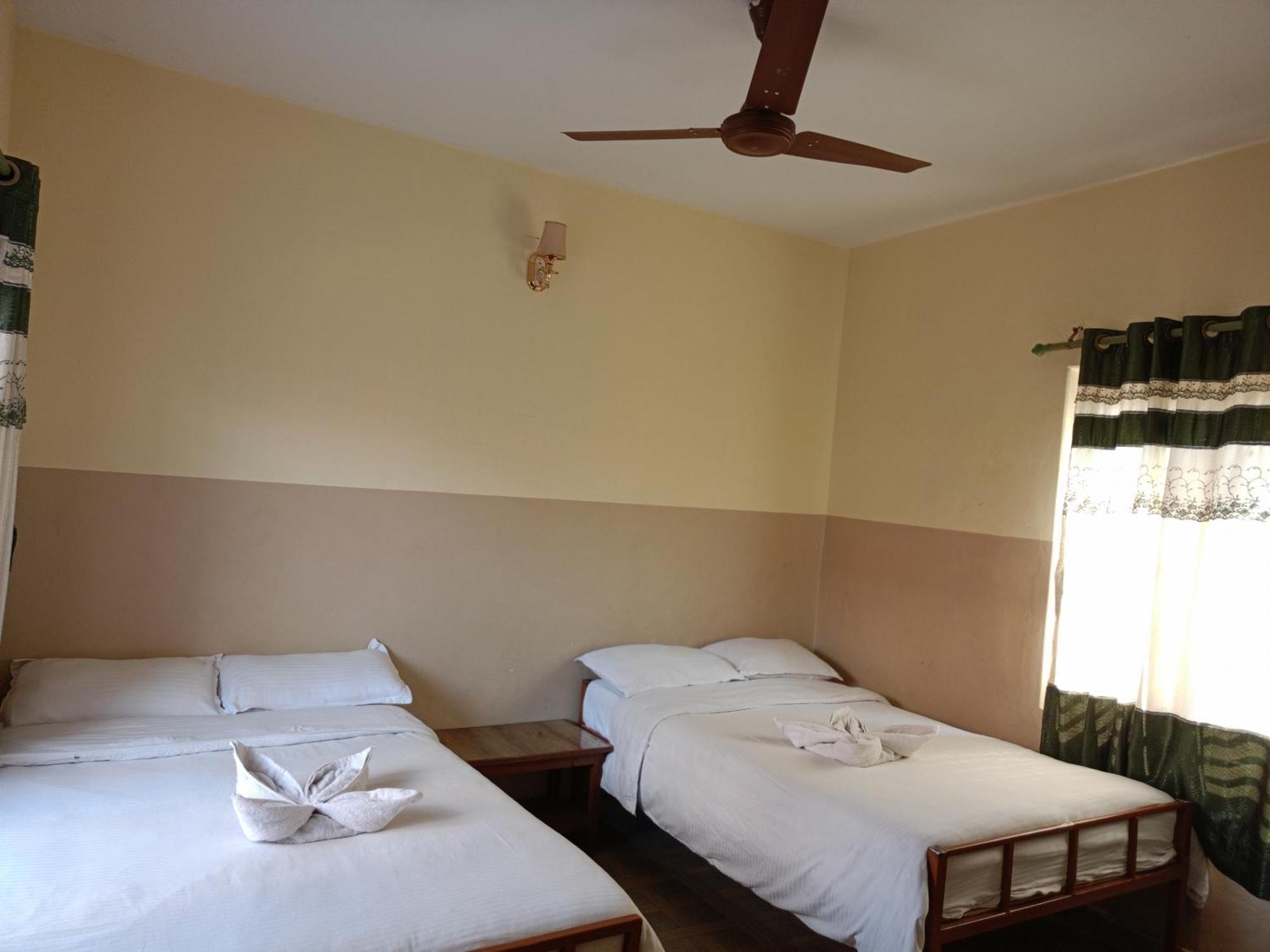 Pokhara Metro Eco Hotel Εξωτερικό φωτογραφία